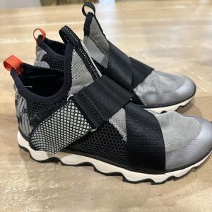 Sorel kinetic sneakers